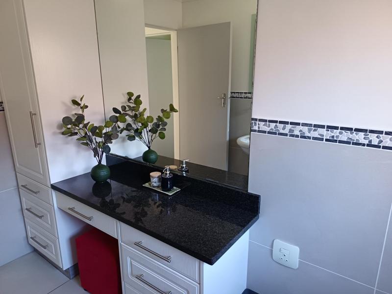 3 Bedroom Property for Sale in Hartenbos Western Cape